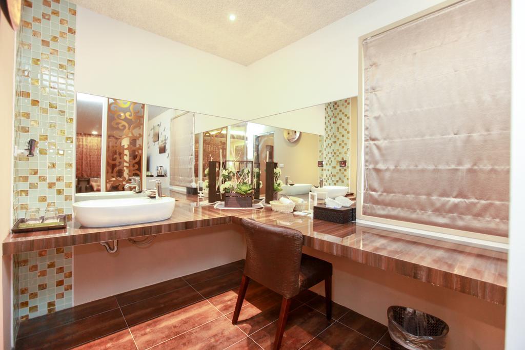 The Tiles Garden Yilan B&B Dongshan  Esterno foto